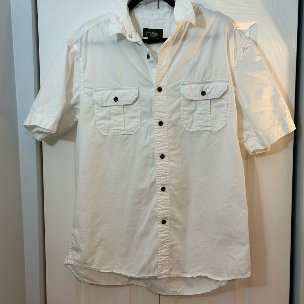 Eddie Bauer Short Sleeve Button Down Shirt Men’s Large White Outdoor Hiking